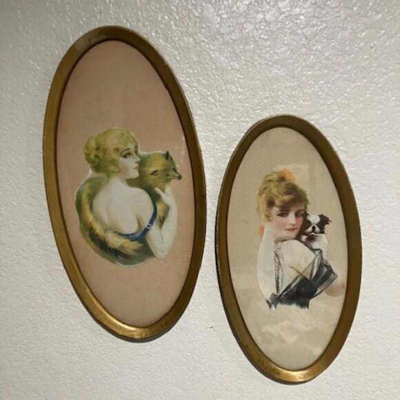 Pair of "Elegant‎ Ladies" Clipped Image Art in Oval Frames Vintage 1950's - Picture 2 of 10